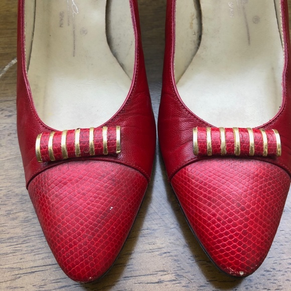 Vintage Red Kitten Heels Pointed Toes - Picture 5 of 6